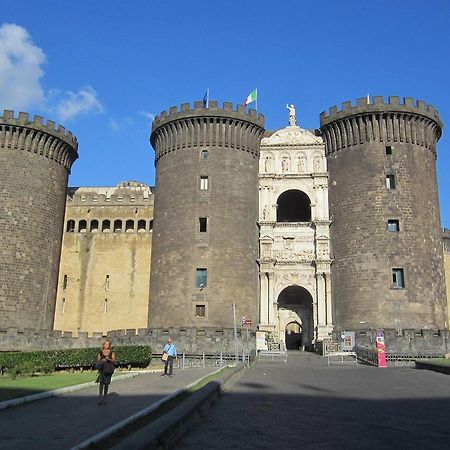 B&B L'Alloggio Dei Vassalli Naples Exterior photo